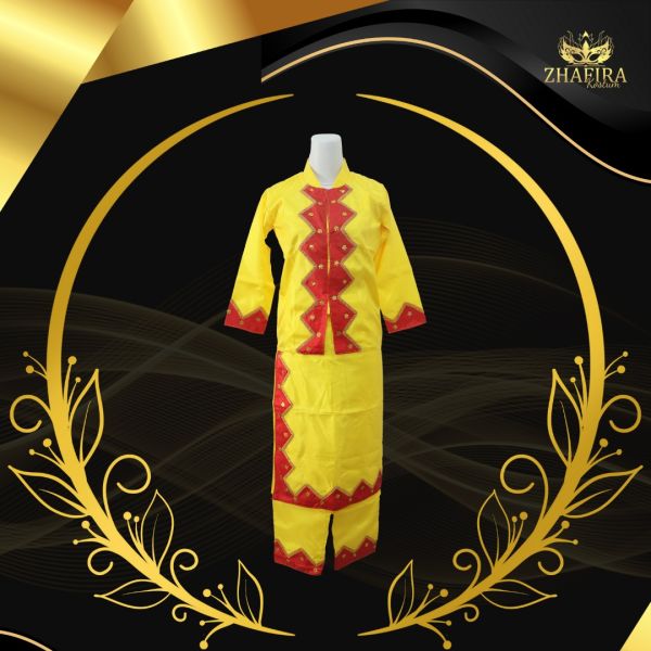 BAJU ADAT NIAS WANITA